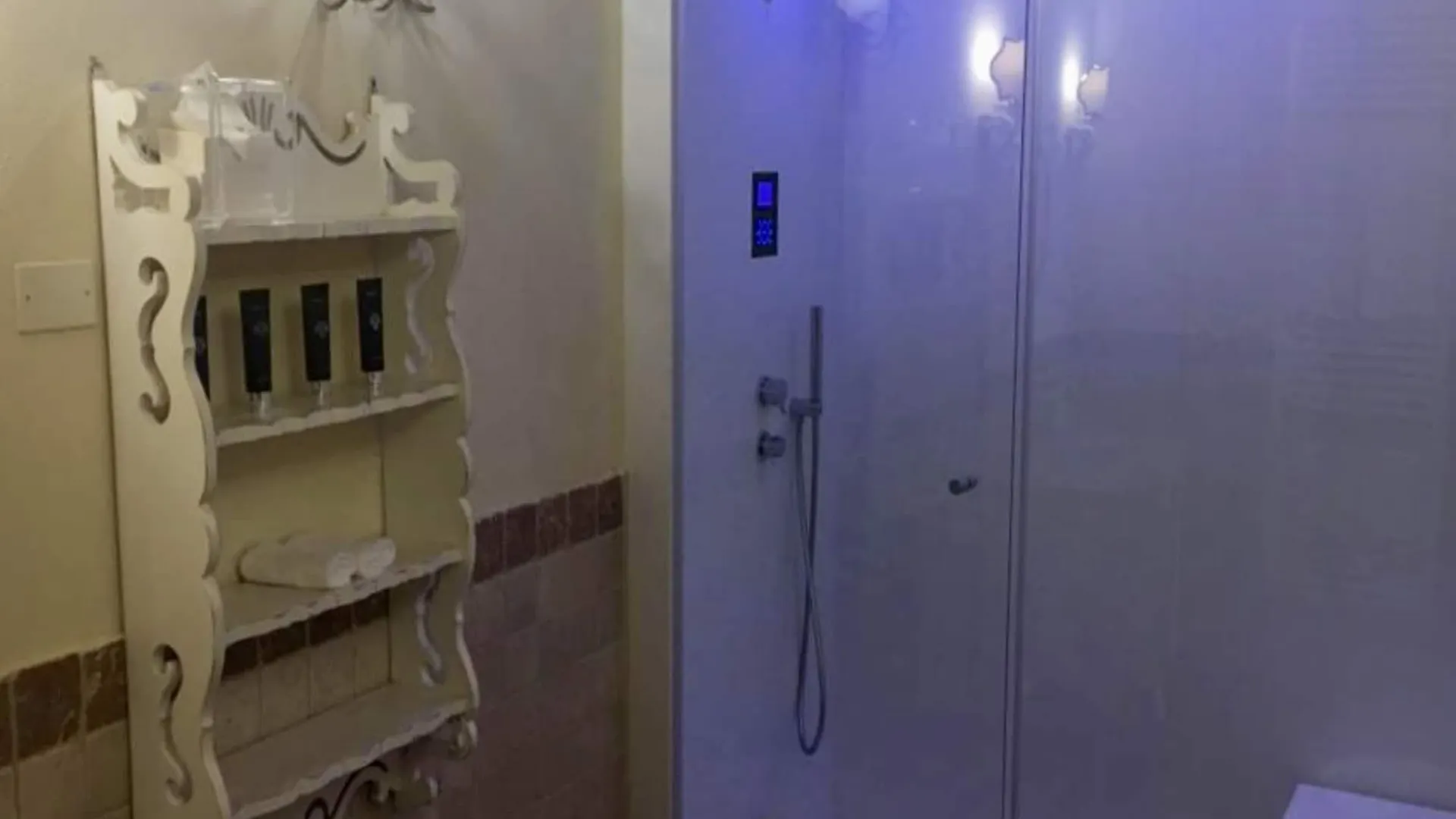 Relais La Corte Dei Papi Cortona Otel