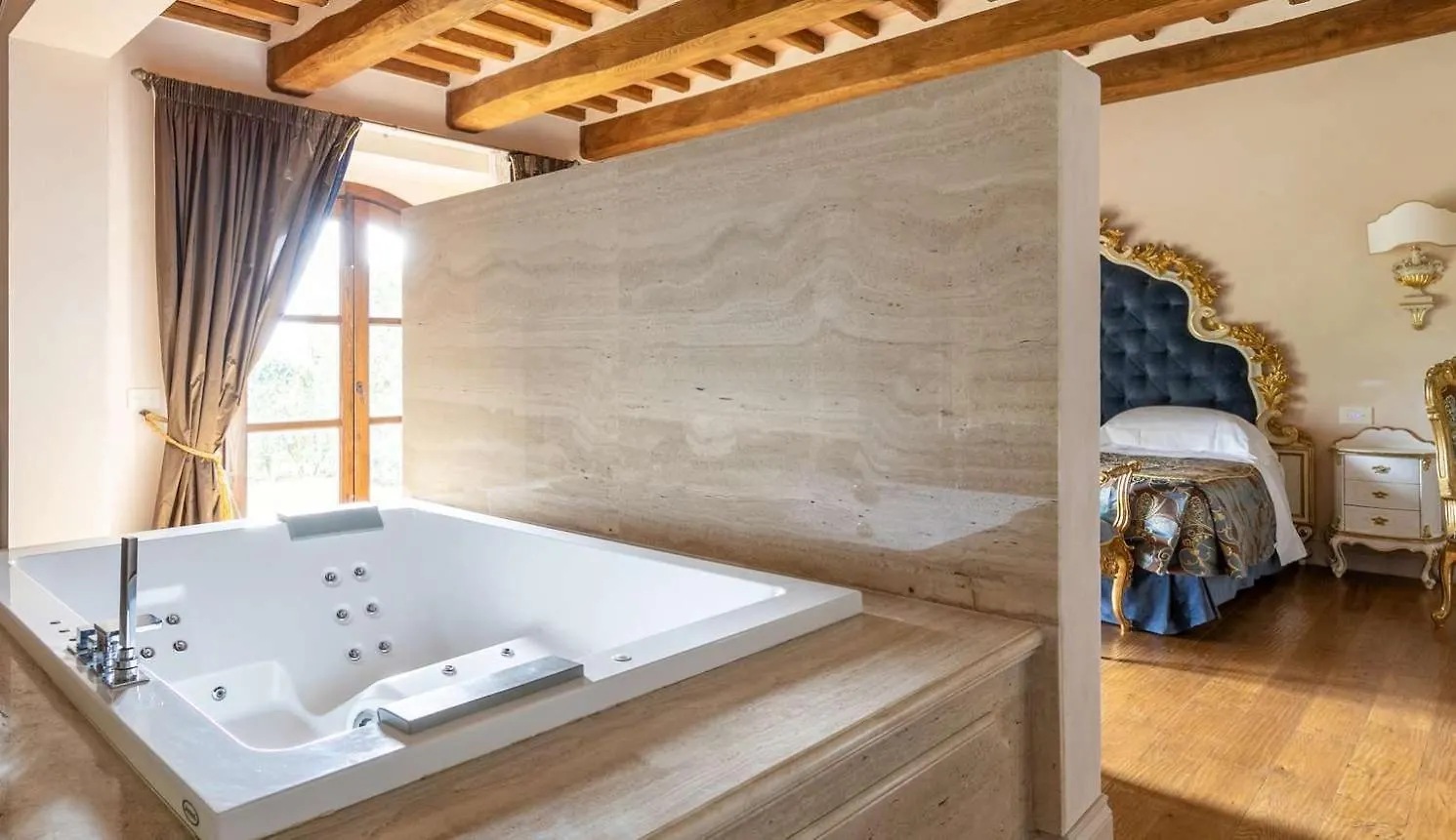 ***** Otel Relais La Corte Dei Papi Cortona İtalya